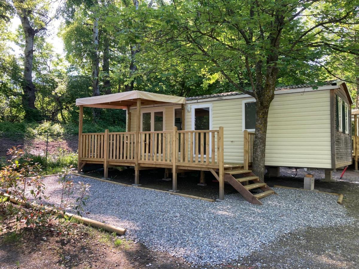 Camping Les Grillons Embrun Exterior photo